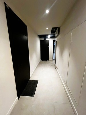 Продам трехкомнатную (3-комн.) квартиру, Краснобогатырская ул, 40к3, Москва г