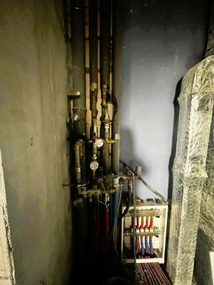 Продам трехкомнатную (3-комн.) квартиру, Краснобогатырская ул, 40к3, Москва г