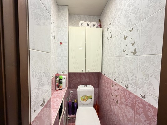 Продам трехкомнатную (3-комн.) квартиру, Дачная ул, 7, Казань г