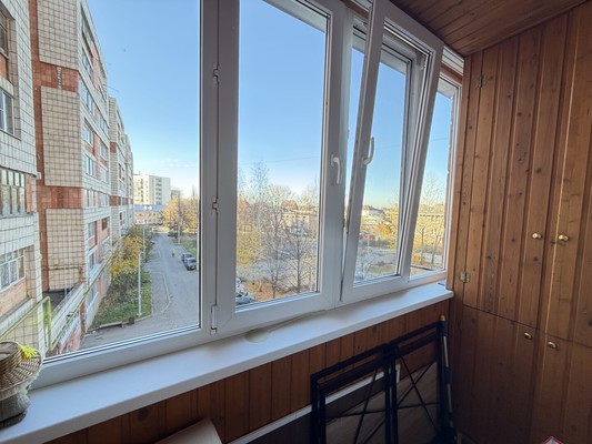 Продам трехкомнатную (3-комн.) квартиру, Дачная ул, 7, Казань г