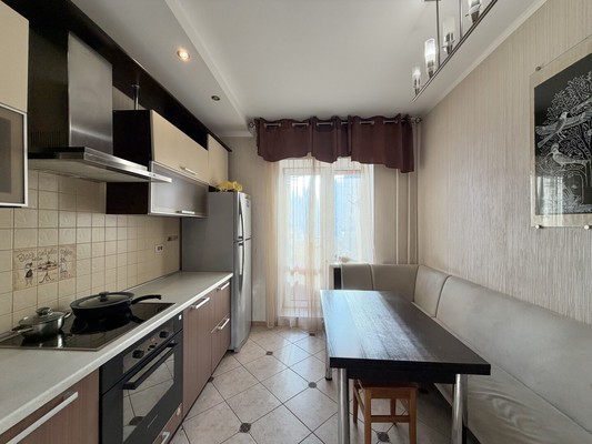 Продам двухкомнатную (2-комн.) квартиру, Красноармейская ул, 41, Брянск г