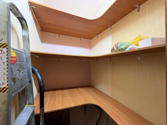 Продам двухкомнатную (2-комн.) квартиру, Красноармейская ул, 41, Брянск г