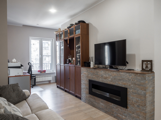 Продам трехкомнатную (3-комн.) квартиру, Гришина ул, 16, Москва г