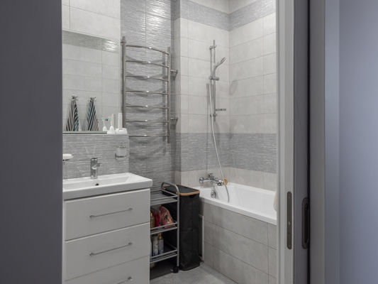 Продам трехкомнатную (3-комн.) квартиру, Гришина ул, 16, Москва г