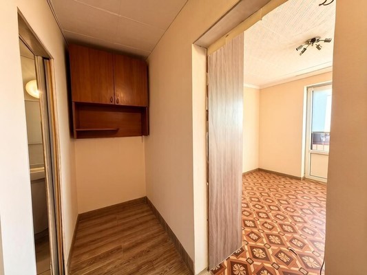 Продам однокомнатную (1-комн.) квартиру, Серпуховская ул, 22, Калининград г