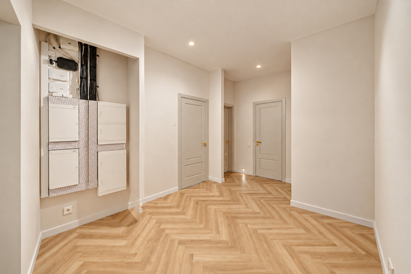 Продам трехкомнатную (3-комн.) квартиру, Виктора Маслова ул, 2, Москва г