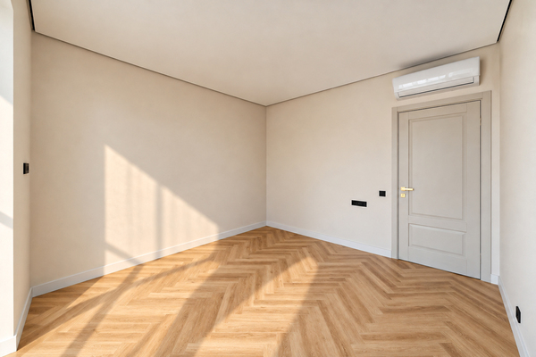 Продам трехкомнатную (3-комн.) квартиру, Виктора Маслова ул, 2, Москва г