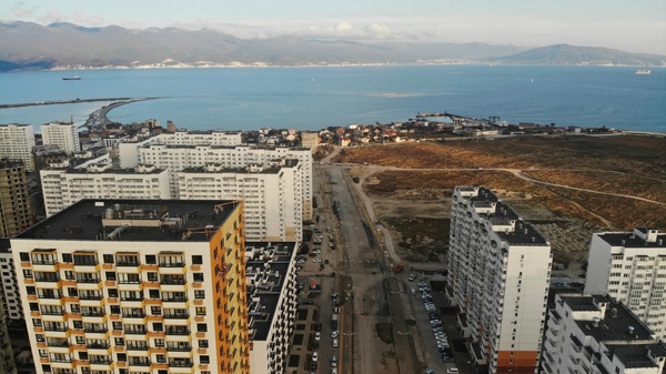 Продам двухкомнатную (2-комн.) квартиру, Мурата Ахеджака ул, 16к1, Новороссийск г