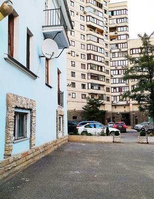 Продам многокомнатную квартиру, Шишмарёвский пер, 3к2, Санкт-Петербург г